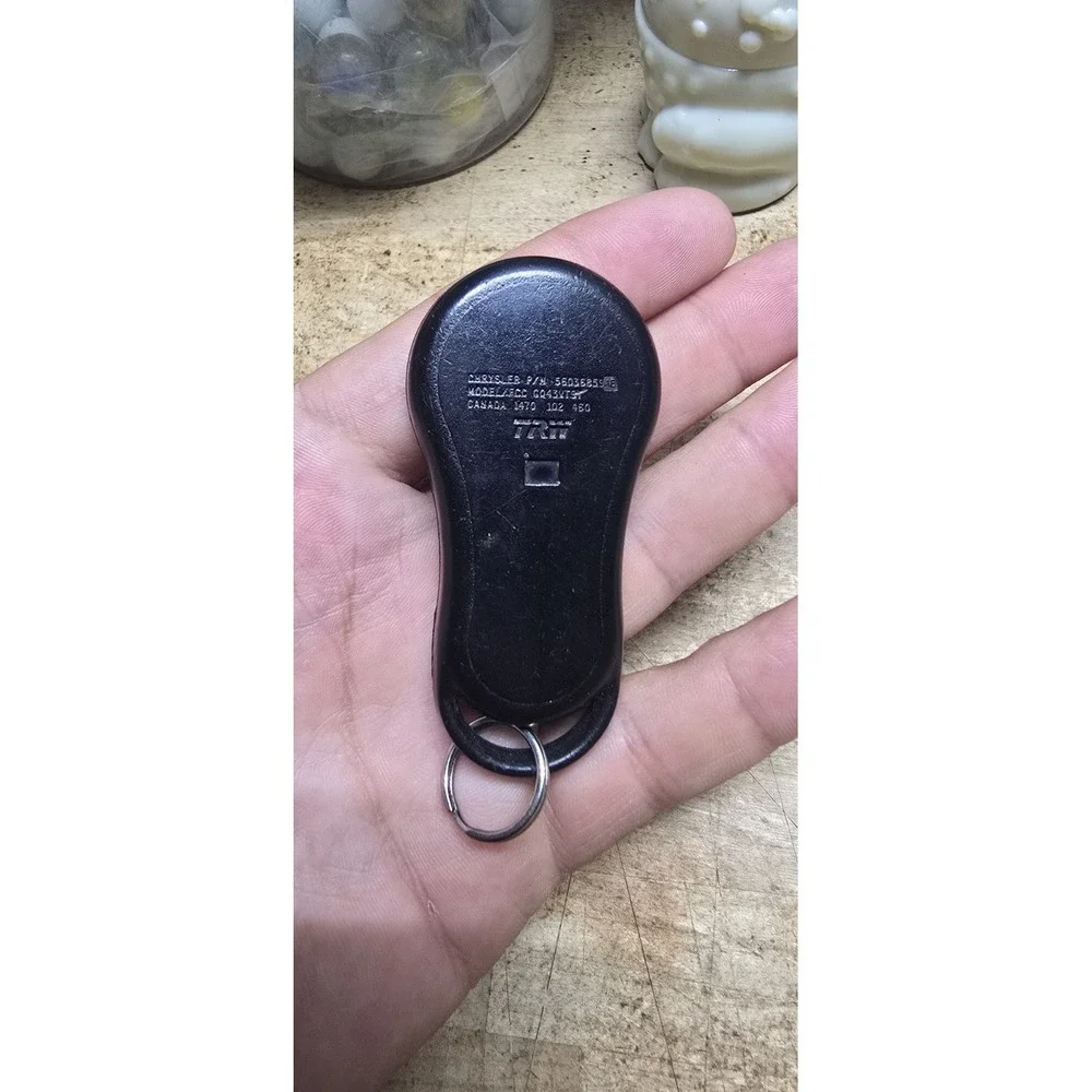 TRW keyless entry remote fob for Jeep vehicles 1999-2004 Jeep Grand Cherokee.